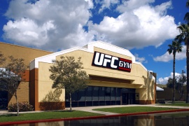 UFC GYM Corona, Corona